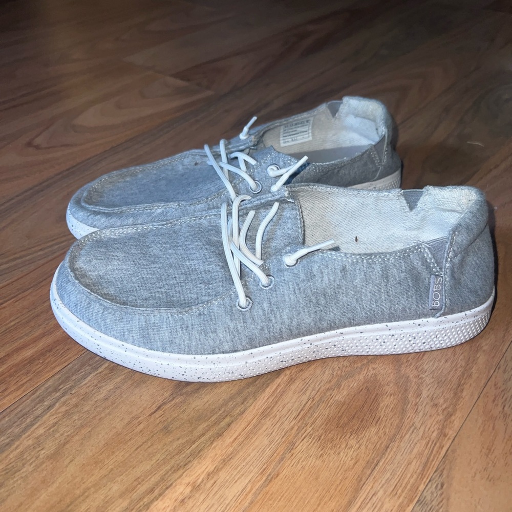 Women’s bobs (8.5) grey